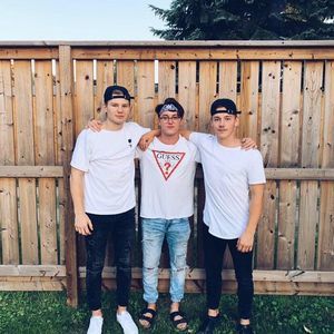 Meet your Posher, Dawson